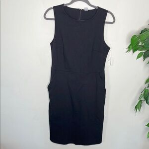 Old Navy Black Sheath Dress Crew Neck Sleeveless